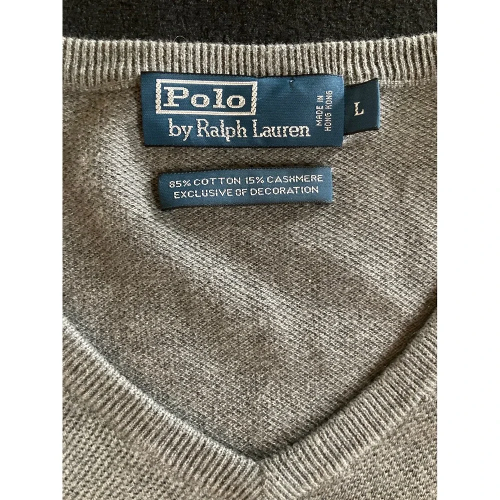 Polo Ralph Lauren league neckline